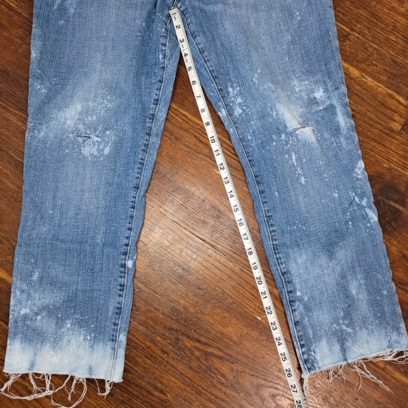 Ann Taylor Factory Mom jeans bleach distressed jeans - Picture 6 of 8